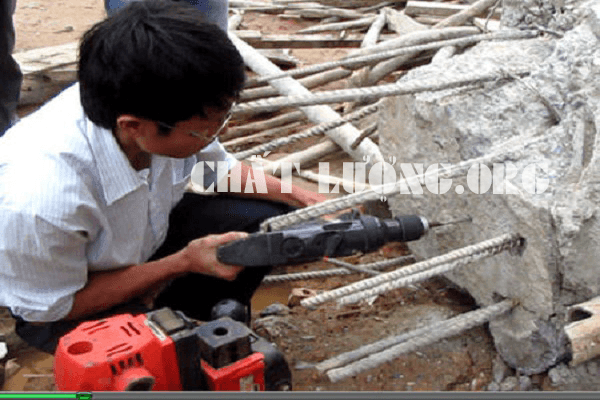 Khoan cắt, rút lõi bê tông tại quận Long Biên